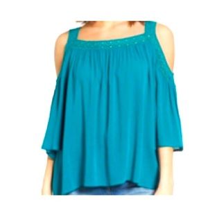 NWT Hinge Teal Harbor crocheted cold shoulder top (size large)